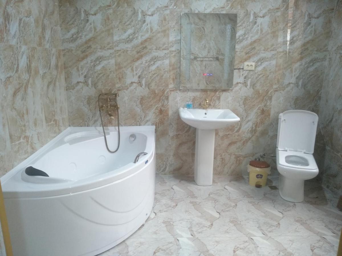 Hotel Royal كوتايسي المظهر الخارجي الصورة